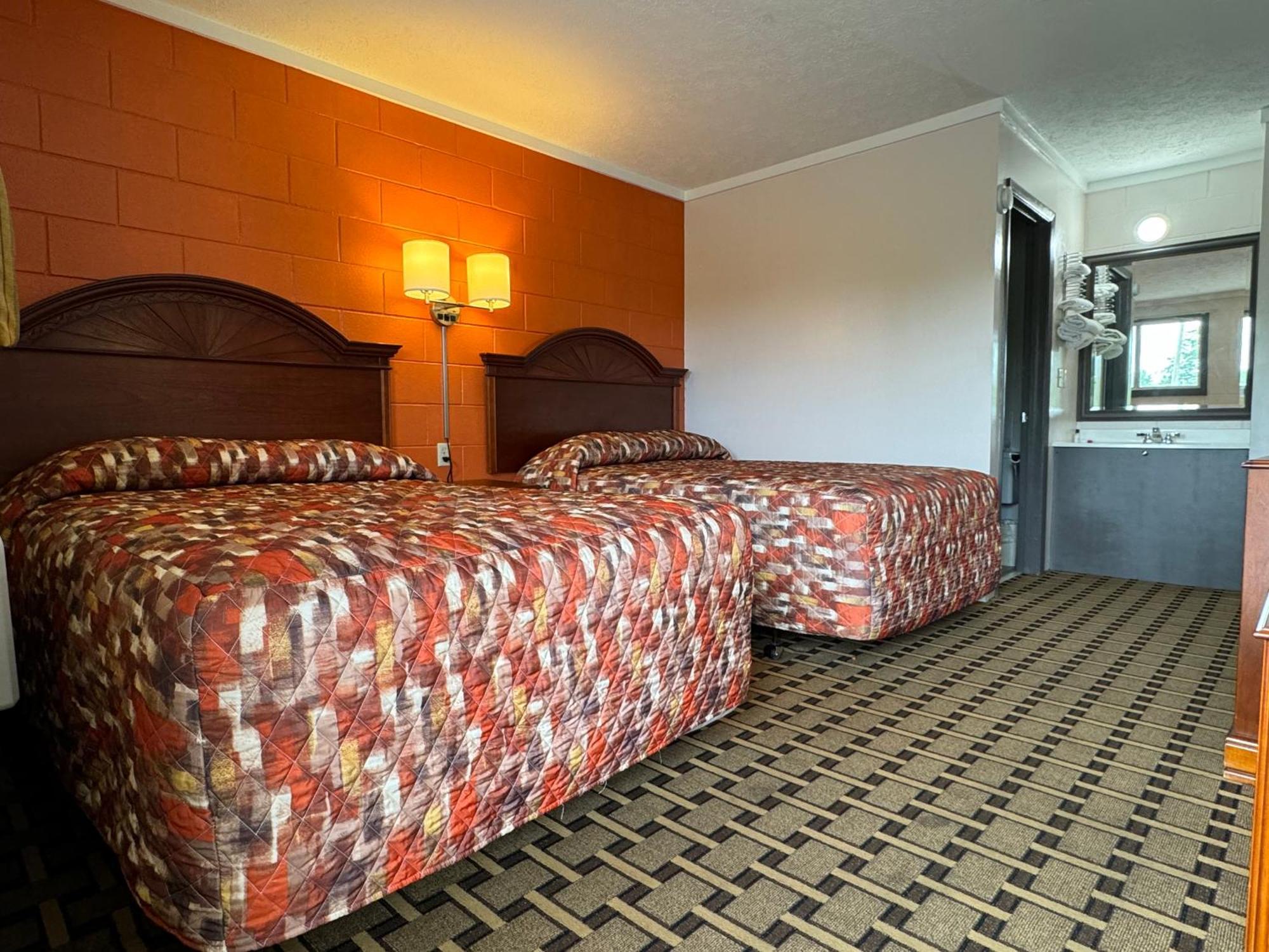 Economy Inn Crossville Bagian luar foto